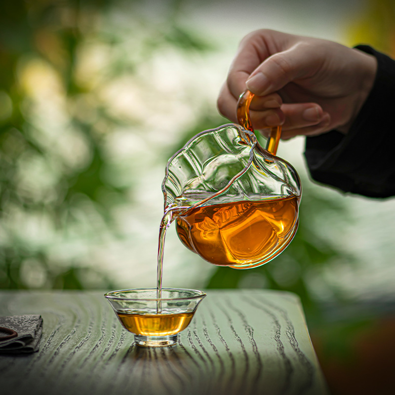 Dụng cụ tách trà thủy tinh cao cấp tách trà lưới lọc trà tích hợp phụ kiện biển trà Daquan bộ trà chuyên dụng pha trà