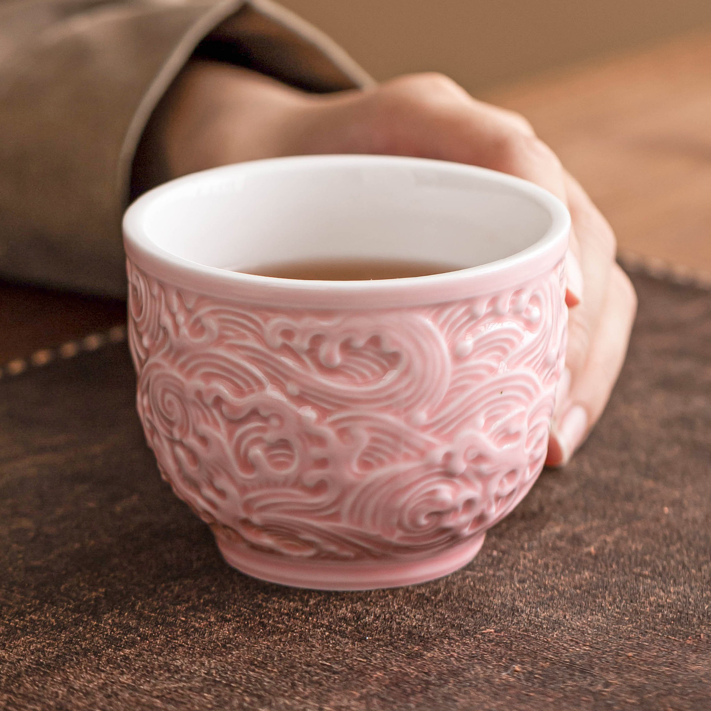 Dập nổi sóng hộ gia đình cốc trà cốc trà cao cấp cá nhân bột Shuyun cốc gốm chủ cốc trà bộ cốc đơn