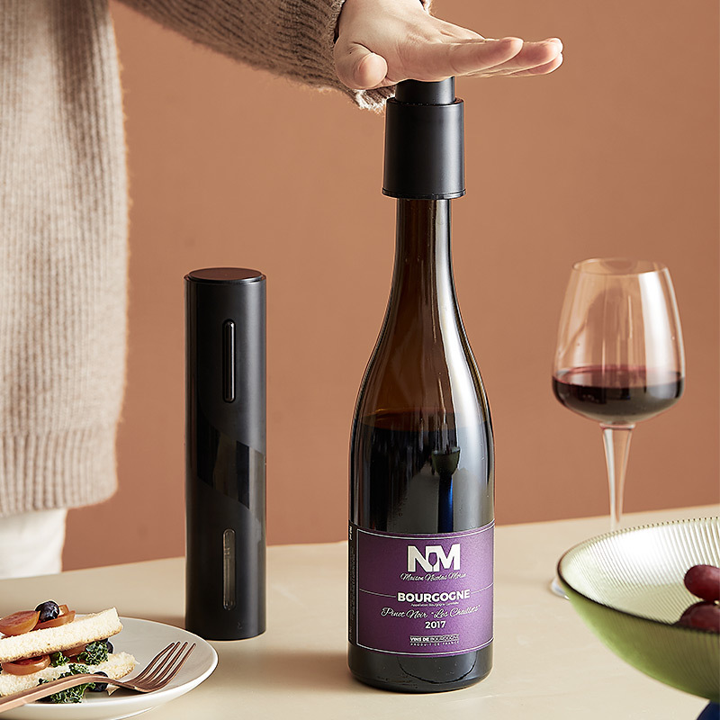 Dụng cụ mở chai rượu vang đỏ Dụng cụ mở chai rượu vang gia dụng nổi tiếng trên mạng Dụng cụ mở chai rượu vang hoàn toàn bằng điện