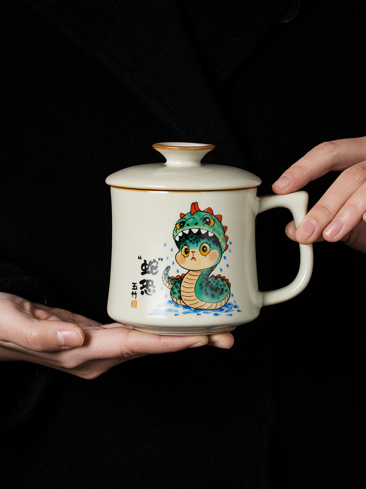 Cốc đục lỗ rắn sáng tạo Ruyao cốc uống nước văn phòng gia dụng có nắp cốc pha trà cá nhân quà tặng