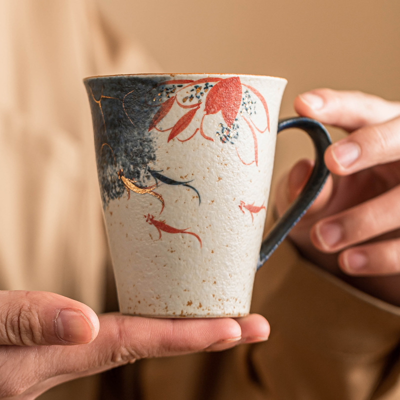 Cốc nước đỏ đá lửa trắng xanh cốc cao cấp tinh xảo sơn vàng vẽ tay hoa sen Koi cốc cà phê cốc trà cỡ lớn chống bỏng