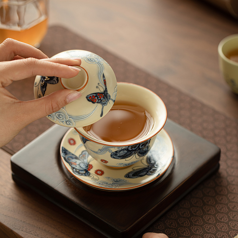 Jingdezhen Ru Kiln Cloud Butterfly Lid Bowl Bộ trà gốm Bộ ba tài năng có nắp màu vàng có hoa văn nứt, Bộ hoàn chỉnh với Bát trà treo.