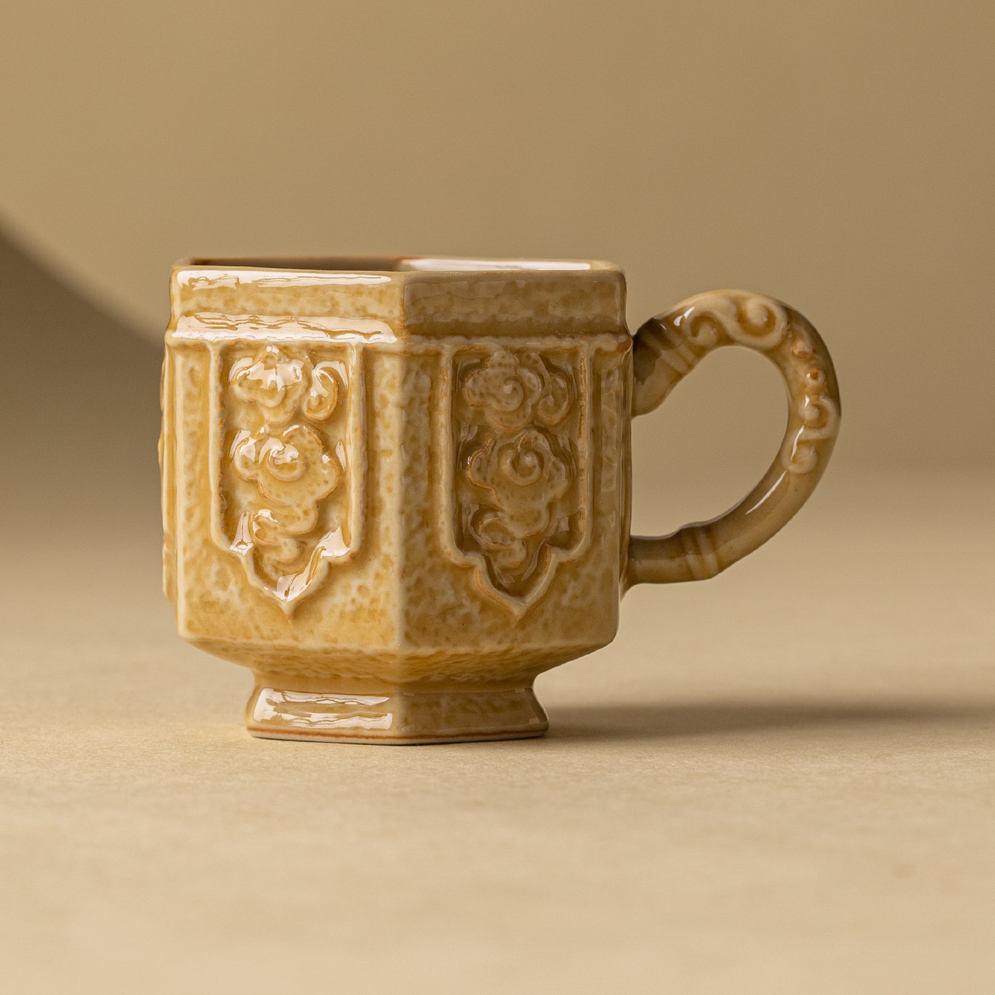 Bộ ấm chén trà men ngọc Yue Kiln cổ điển, chén nhỏ, chén uống trà gia dụng, chén lục giác, cốc nước.