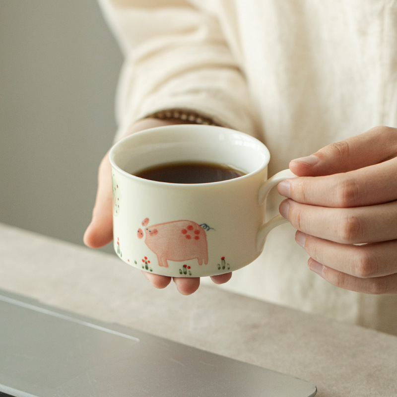 Chupu vẽ tay heo kéo cốc cà phê cốc latte tinh tế cao cấp cốc trà chiều dành riêng cho cá nhân nữ