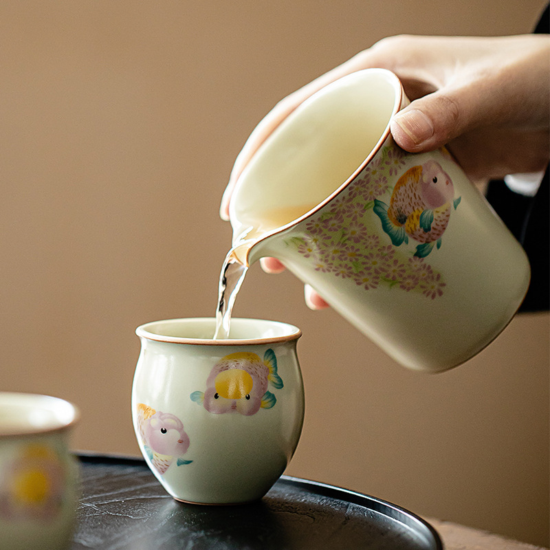 Cốc trà gốm sứ cá vàng Ruyao cốc trứng có thể mở được cốc chủ nhân cốc nếm trà cốc đơn Bộ trà Kung Fu Trung Quốc