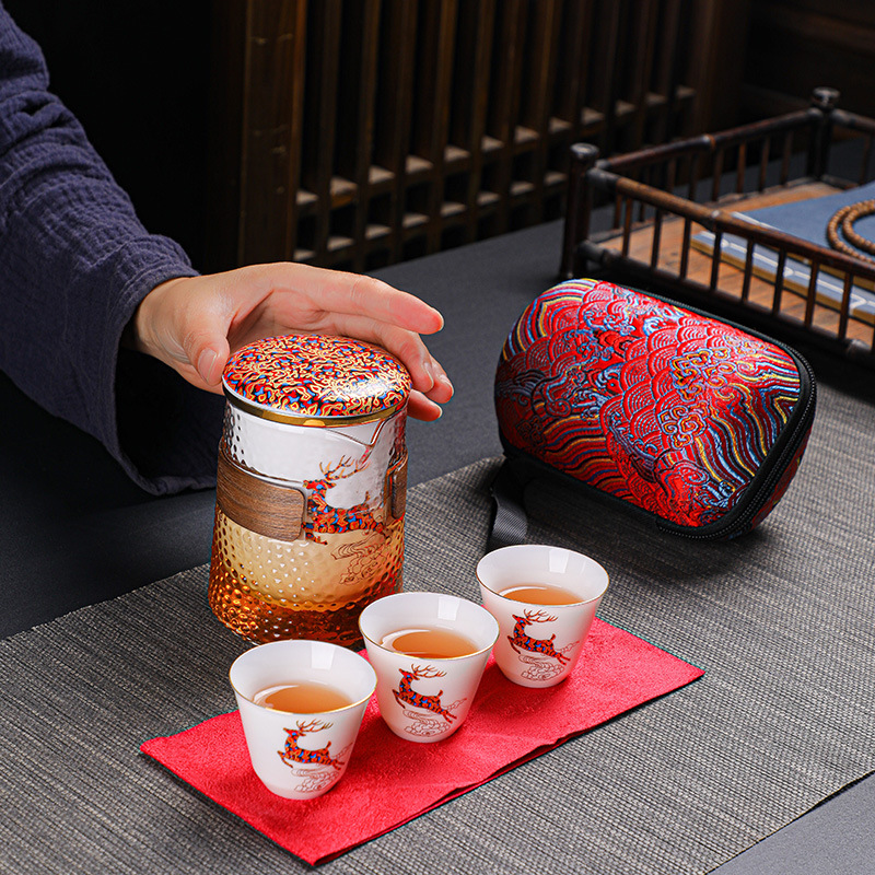 Du lịch di động một con nai có bạn, cốc khách nhanh, một ấm Ba cốc, Bộ ấm trà Kung Fu, ấm pha trà đơn giản