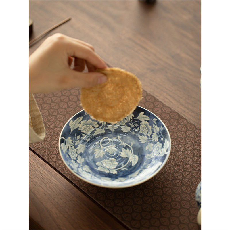 Ấm hoa mẫu đơn tráng men soda kiểu Nhật, ấm trà màu xanh và trắng cổ điển gia dụng, khay đựng trà, đệm ấm, bàn pha khô