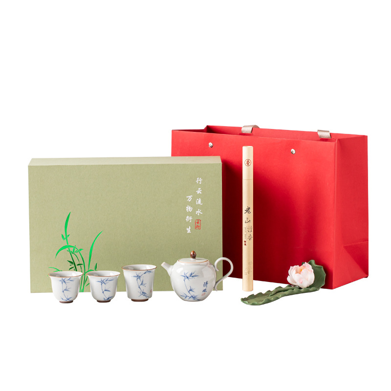 Bộ ấm trà cao cấp, hộp quà kết hợp hương thơm, quà lưu niệm doanh nghiệp thiết thực, quà tặng sáng tạo cho lãnh đạo khách hàng