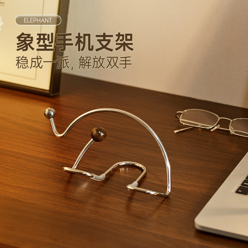 Giá đỡ điện thoại di động để bàn máy tính bảng phổ thông xem tivi giá đỡ điện thoại di động gia dụng lười đuổi theo phim truyền hình đồ trang trí sáng tạo