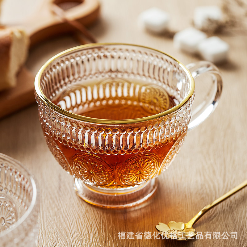 Cốc thủy tinh chạm nổi cổ điển Bắc Âu cốc nước hoa hướng dương cốc ăn sáng sữa giá trị cao phong cách Instagram gia dụng cốc yến mạch