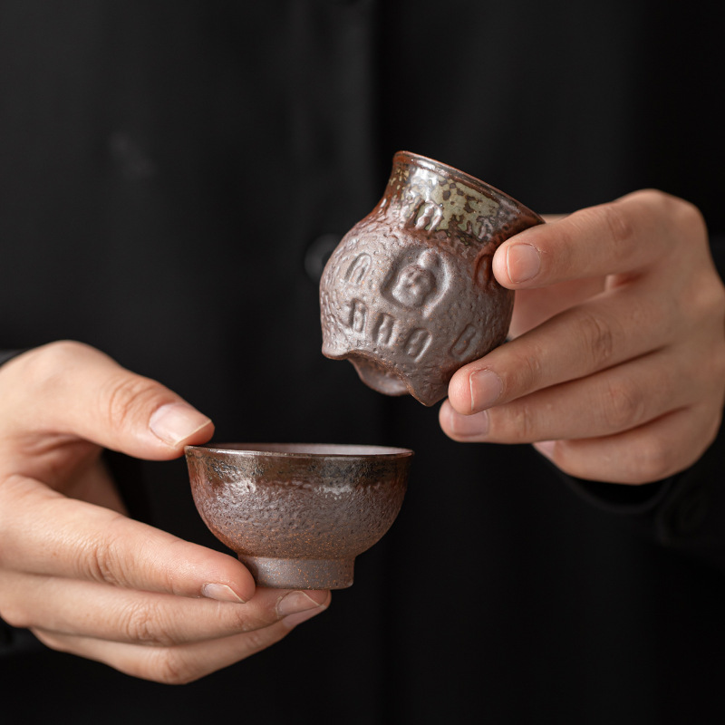 Cốc chủ nhân gốm thô Cốc trà Đôn Hoàng Gốm sứ thủ công cổ điển Cốc hương vị cốc cánh hoa Cốc Bộ trà Kung Fu bùn đá cũ