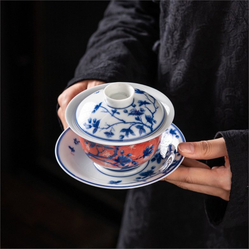 Guochao cổ sứ trắng xanh nhẹ sang trọng retro ba tài năng có nắp bát gốm sứ men đỏ thu hải đường bộ trà kungfu nhà sản xuất bán buôn