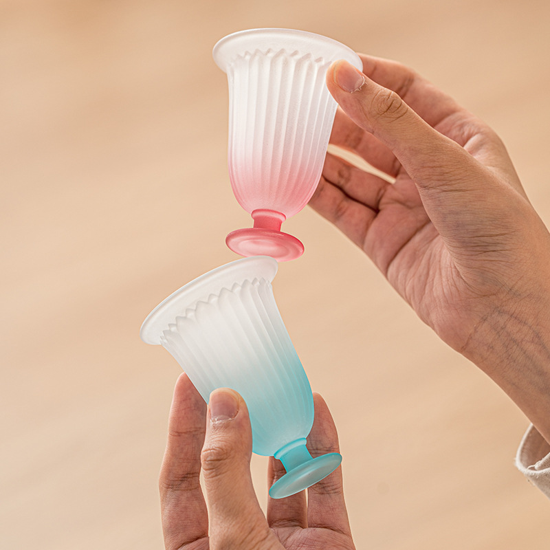 Cốc thủy tinh mờ cổ cốc thủy tinh gradient cao chân cốc trà cốc phụ nữ cốc chủ sở hữu cá nhân cốc đơn