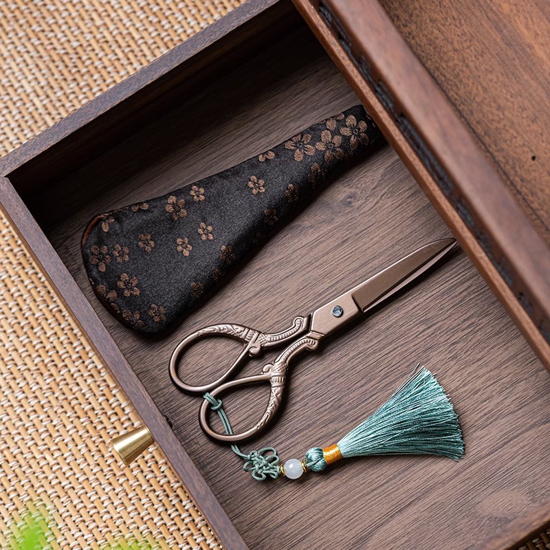 Phụ kiện trà đạo kéo nhỏ gia dụng kiểu Trung Quốc dao cắt giấy thủ công túi đựng trà inox đầu kéo bán buôn