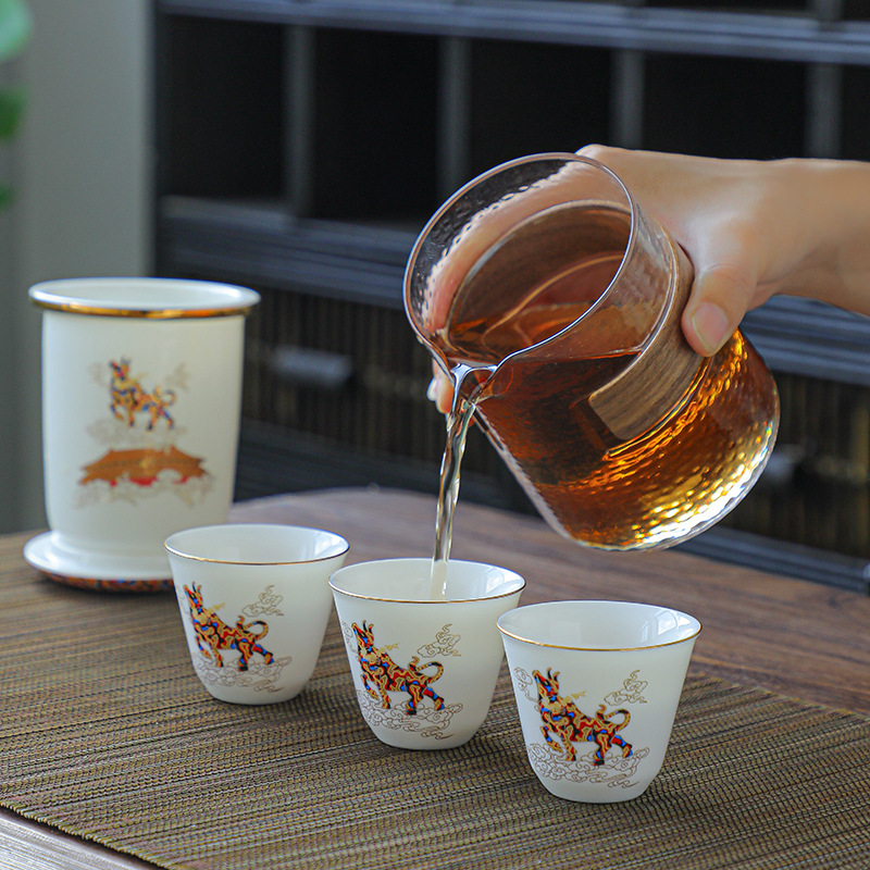 Du lịch di động một con nai có bạn, cốc khách nhanh, một ấm Ba cốc, Bộ ấm trà Kung Fu, ấm pha trà đơn giản