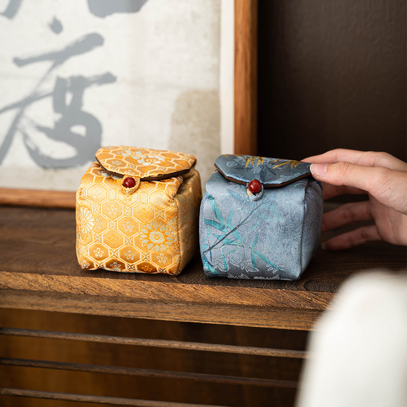 Túi đựng trà xách tay Song Jin túi đựng trà túi mới phong cách Trung Quốc túi xách tay chần bông dày túi đựng trà túi du lịch