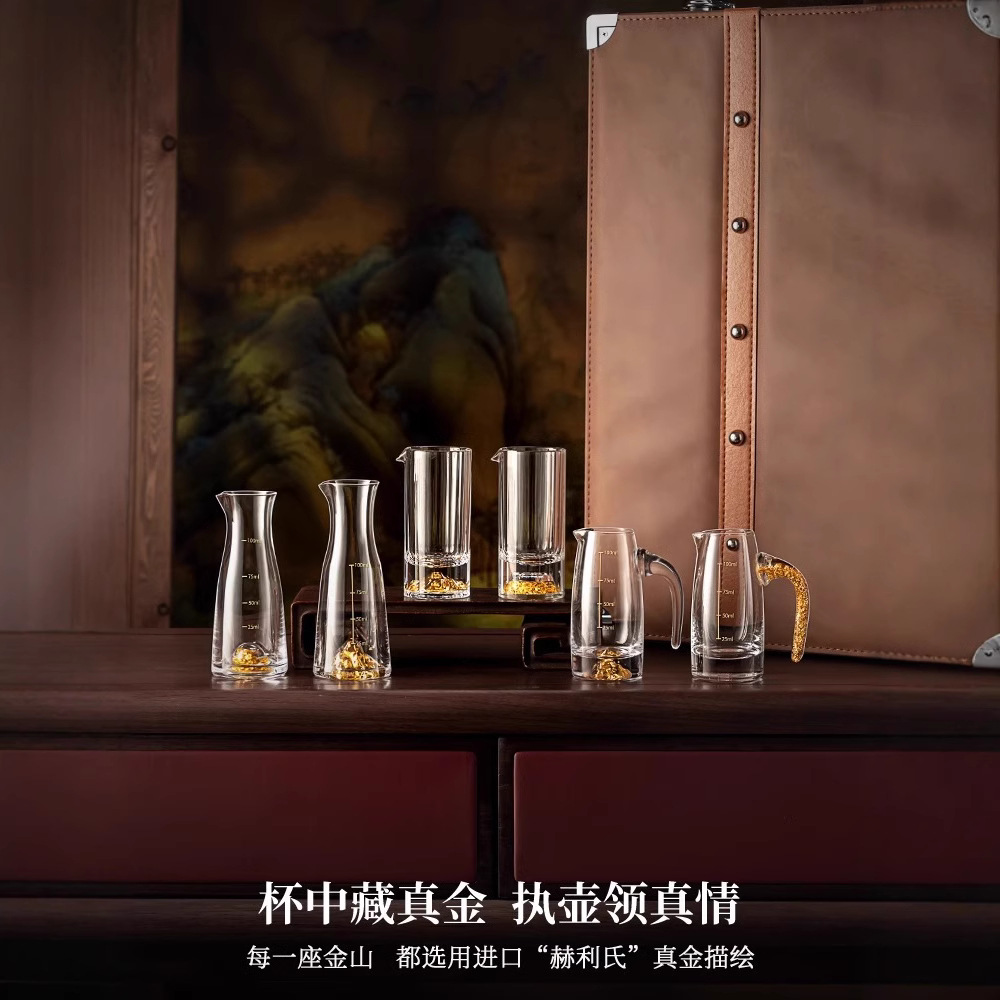 Bộ chia ly rượu vang trắng bộ hộp quà gia dụng cảm giác cao cấp bộ rượu vang pha lê ly cao cấp sang trọng nhẹ