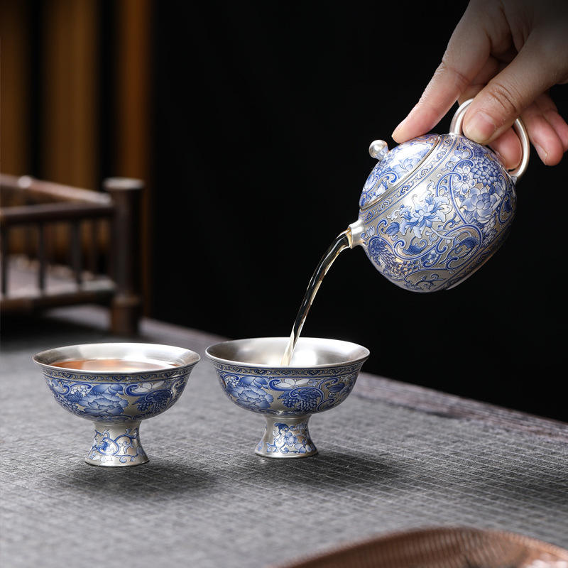 Bộ ấm trà Kung Fu sang trọng nhẹ Bộ ấm trà gốm sứ cao cấp Bộ bát có nắp du lịch hoa văn rồng bán buôn kiểu Trung Quốc mới