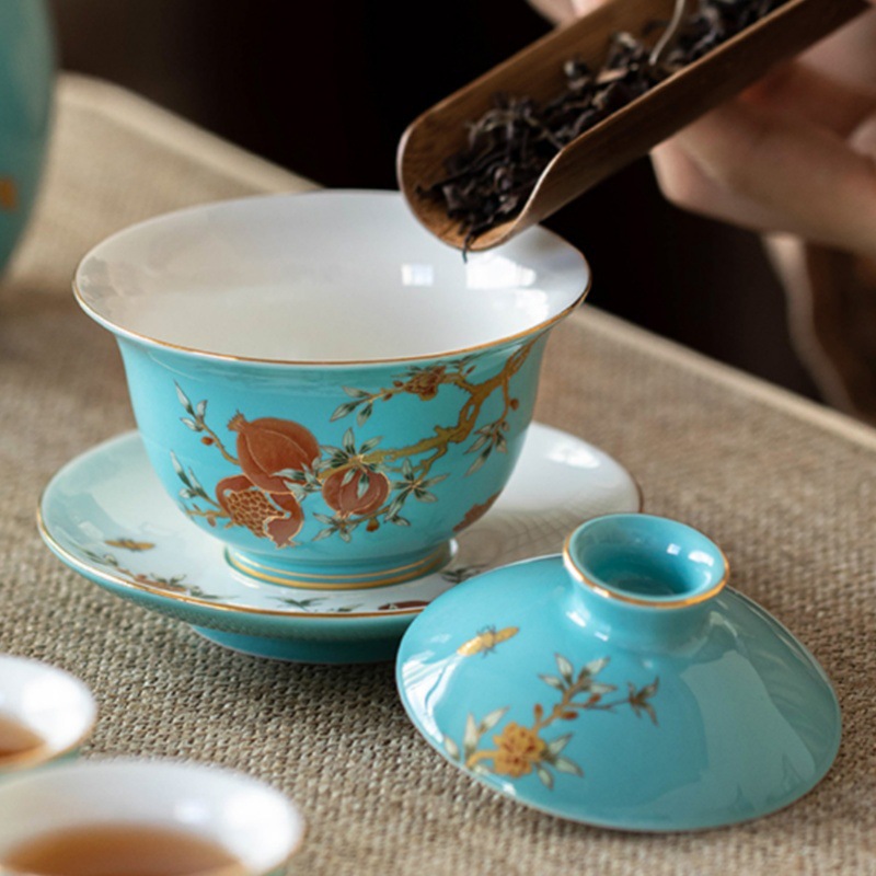 Bát có nắp tam tài bằng sứ gốm sứ gốm sứ sứ trắng kiểu Trung Quốc bộ trà gốm sứ tinh xảo cốc trà