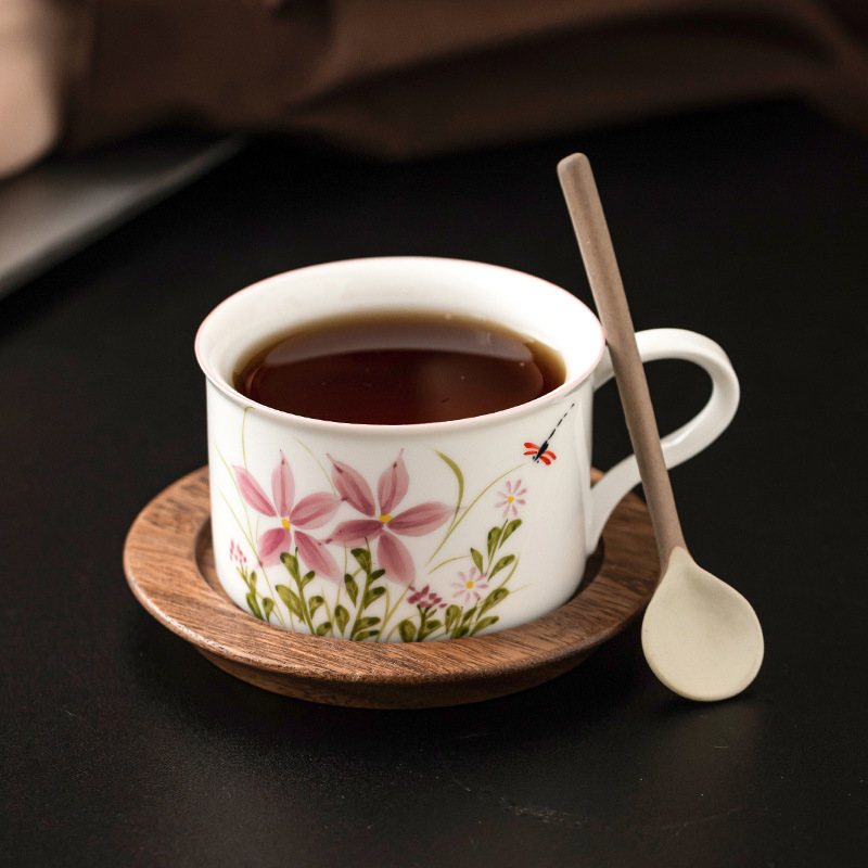 Cốc cà phê chuồn chuồn chuồn hoa cúc vẽ tay cốc gốm sứ cao cấp Trung Quốc cốc nước tinh tế cốc trà cà phê gia dụng văn phòng