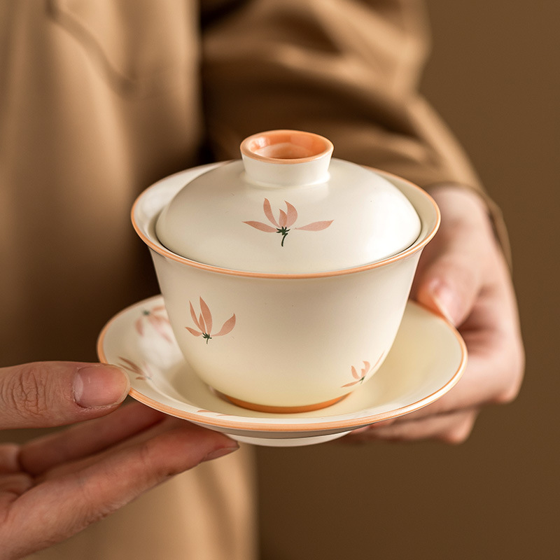 Bát có nắp tinh xảo hoa lan tráng men màu vàng gạo bát trà tam tài cao cấp bộ trà pha trà gia dụng gốm sứ kiểu Trung Quốc dung tích lớn