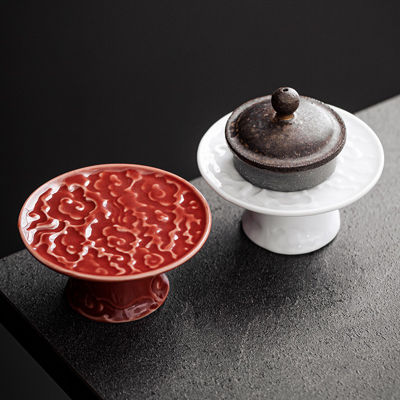 Thiên Thanh phù điêu Công Vân chân cao Nắp ấm trà giá đỡ dụng cụ trà Kung Fu gốm sứ gia dụng giá đỡ nắp cốc