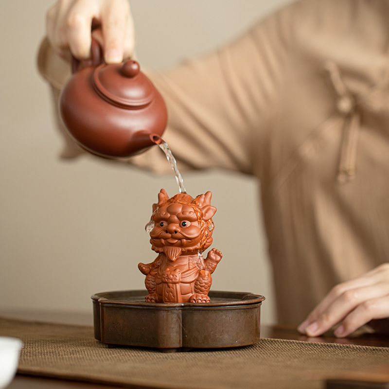 Đồ trang trí vật nuôi trà rồng cát tím có nắp đậy bàn trà để pha trà vật nuôi trà nhỏ phụ kiện trà đạo Kung Fu