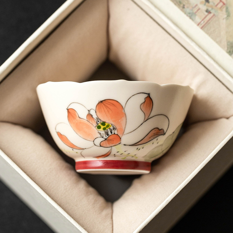 Cốc trà gốm sứ màu hồng vẽ tay hoa sen miệng bát cốc cao cấp cốc chủ nhân lớn tách trà chuyên dụng tách trà cốc đơn