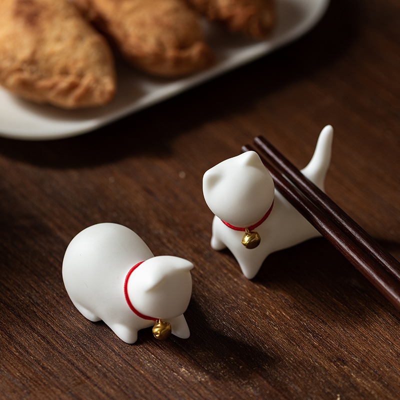 Đồ trang trí vật nuôi trà sáng tạo gốm sứ đồ trang trí chơi trà mèo thú cưng may mắn Dễ Thương Giá đựng bút giá đựng đũa