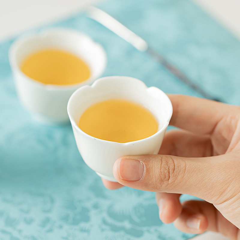 Bộ ấm trà xanh hồng mong ước Bộ ấm trà Kung Fu một ấm sáu chén phong cách Trung Quốc gia dụng Bộ trà gốm sứ đơn giản quà tặng