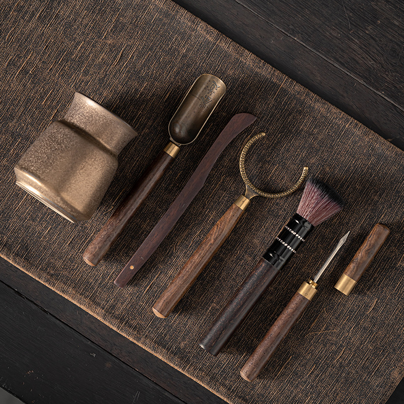 Trà đạo gốm sứ sáu quý ông ấm bút kẹp Trà thìa Trà Kim Trà nguyên bộ dụng cụ pha trà