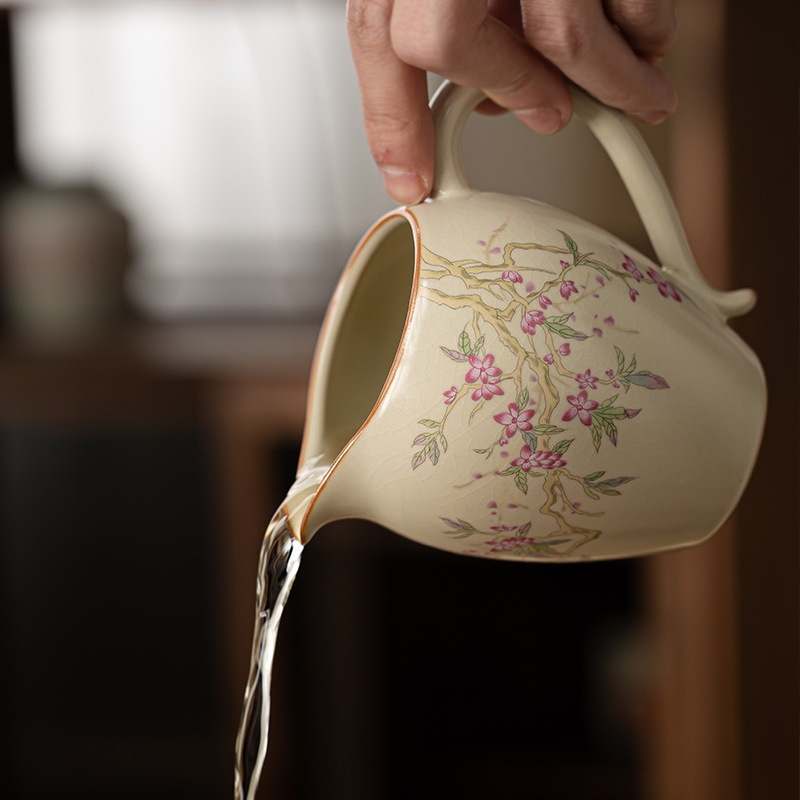 Cốc trà công bằng làm đẹp lò Ru vàng cốc trà công bằng bộ trà công bằng gốm sứ cốc công bằng cốc chia trà đơn gia dụng