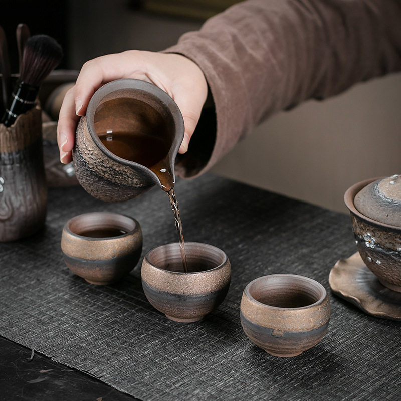 Bộ trà gốm thô mạ vàng kiểu Nhật Bộ trà Kung Fu nguyên bộ gốm sứ gia dụng văn phòng đơn giản có nắp ấm chén