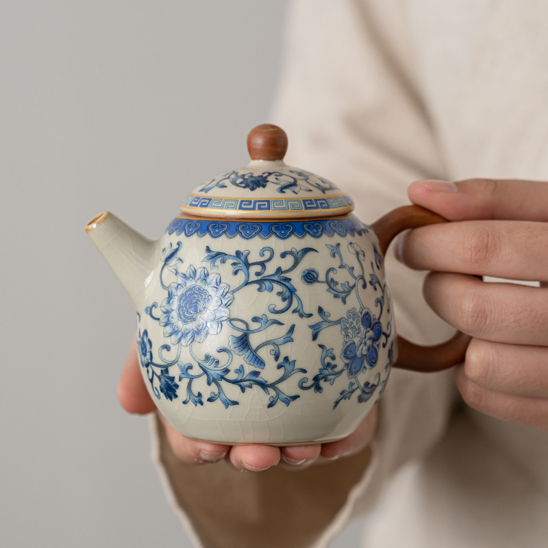 Bộ dụng cụ pha trà Kung Fu lò Ru trắng ấm pha trà gia dụng cốc pha trà văn phòng cao cấp sang trọng nhẹ tay quà tặng