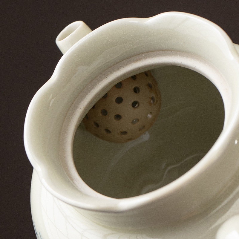 Ấm trà vẽ tay tráng men với phong cảnh tro gỗ, ấm đơn có lỗ lọc bóng, bộ trà kung fu gia dụng cao cấp để pha trà.