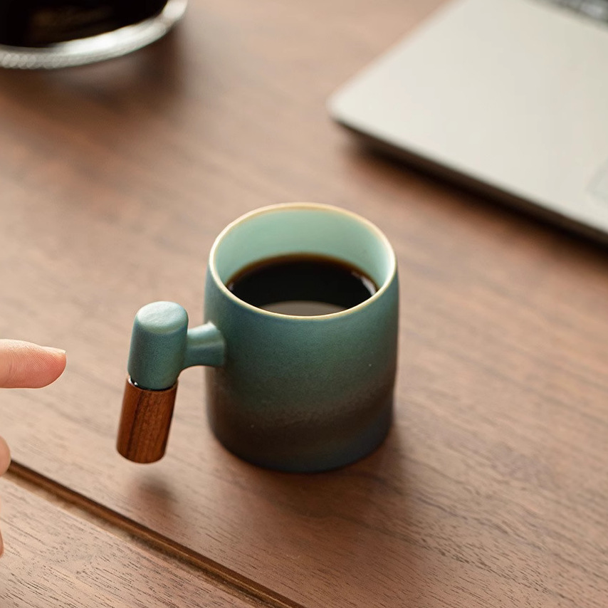 Cốc tay cầm bằng gỗ biến đổi lò cốc chủ nhân chuyên dụng gốm sứ gia dụng cốc trà bộ trà cốc đơn