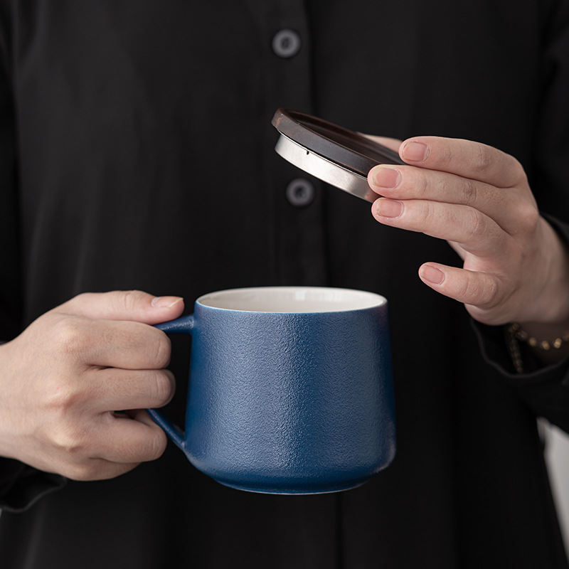 Cốc cà phê Putiao cốc ăn sáng Cốc gốm sứ có nắp cốc uống nước cá nhân dung tích lớn văn phòng đơn giản Hộp quà