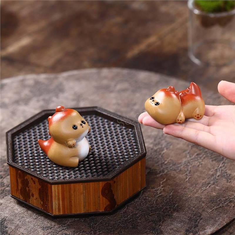 Đồ trang trí rồng sữa con vật cưng trà cát tím thủ công bộ trà rồng nhỏ sáng tạo bộ trà đồ trang trí khay trà đồ trang trí gốm sứ có thể nuôi