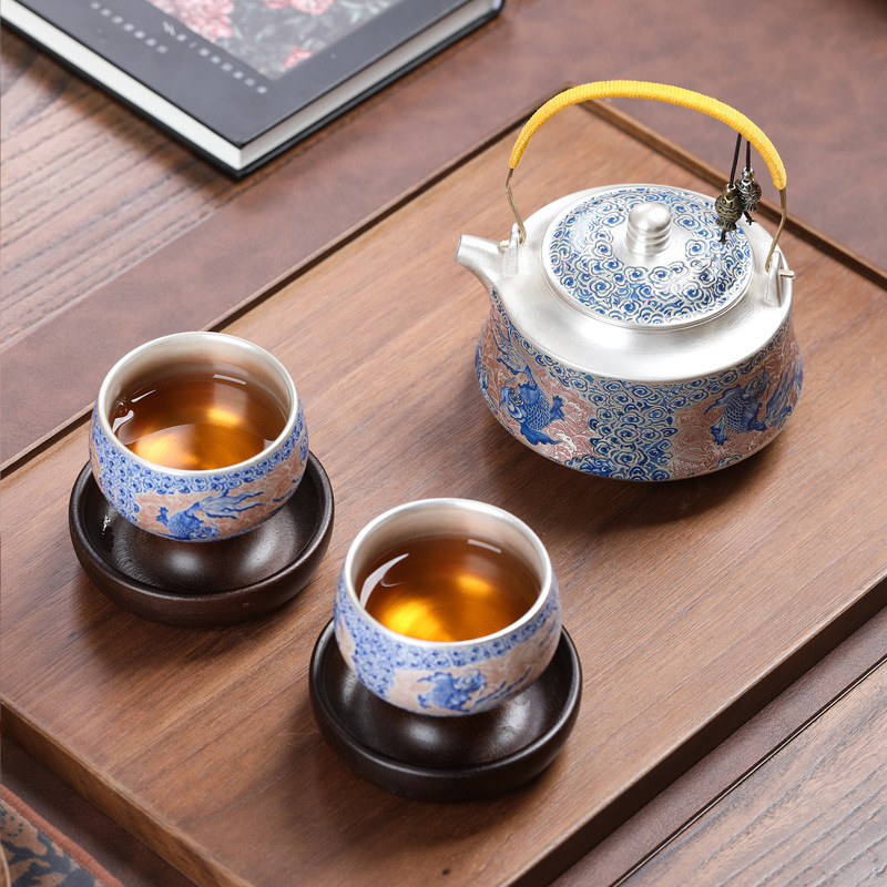 Ấm trà gốm sứ sang trọng nhẹ cao cấp có tay cầm, bộ tách trà, một ấm và hai tách, ấm trà bạc mạ vàng kiểu Trung Quốc, bộ trà kung fu dùng trong gia đình.