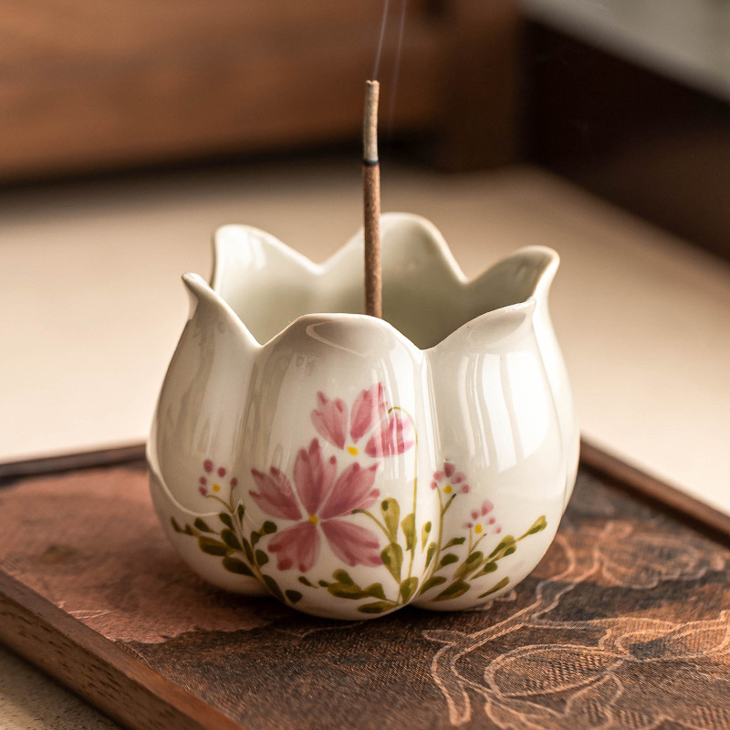 Lư hương hoa cúc nhỏ thắp hương gia dụng trong nhà phòng khách phòng làm việc để bàn đồ trang trí nhỏ thắp hương ghế cắm hương chỉ hương