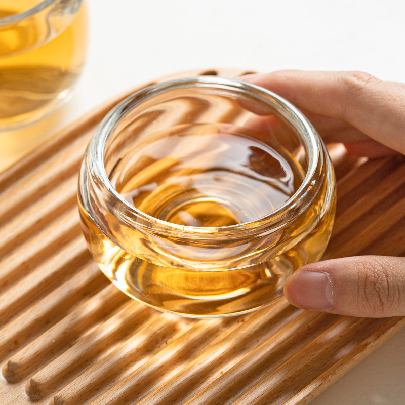 Nhà máy pha lê kéo ngón tay tách trà nhỏ cốc chủ nhân cốc thủy tinh đơn giản Trung Quốc uống trà cốc trong suốt nếm trà cốc trà