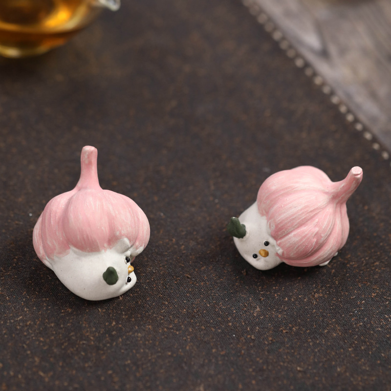 Yixing trà cát tím thú cưng tỏi chim đồ trang trí sáng tạo thủ công điêu khắc tỏi chim gà bộ trà trà phụ kiện có thể được nâng lên