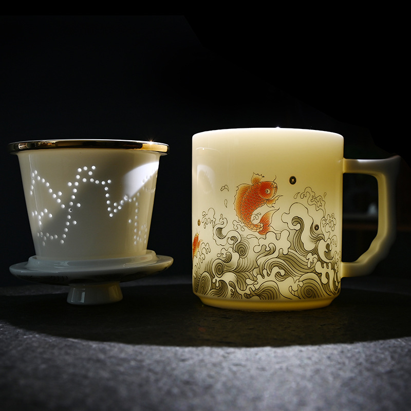 Cốc pha trà sứ trắng ngọc bích cao cấp cốc tách trà gốm sứ cốc văn phòng có nắp cốc lọc chuyên dụng cá nhân