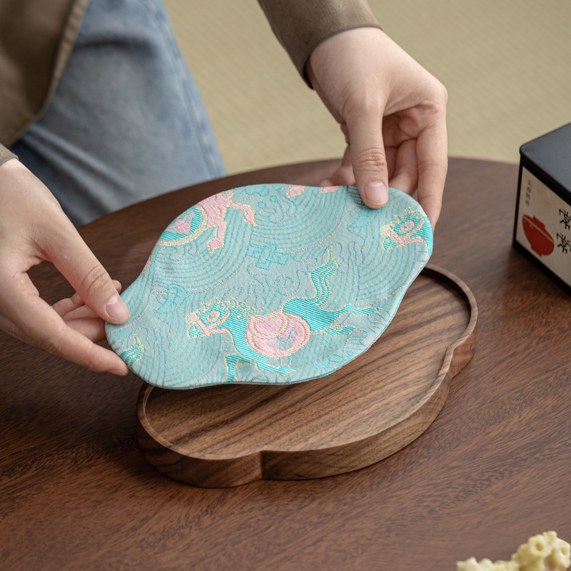 Đĩa thu hải đường gỗ óc chó mới, đĩa pha khô, tấm ấm trà, tấm lót bàn pha khô, khay trà, khay trà, ấm nhỏ