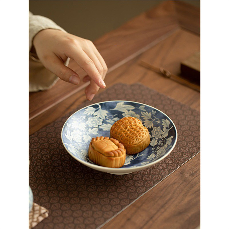 Ấm hoa mẫu đơn tráng men soda kiểu Nhật, ấm trà màu xanh và trắng cổ điển gia dụng, khay đựng trà, đệm ấm, bàn pha khô