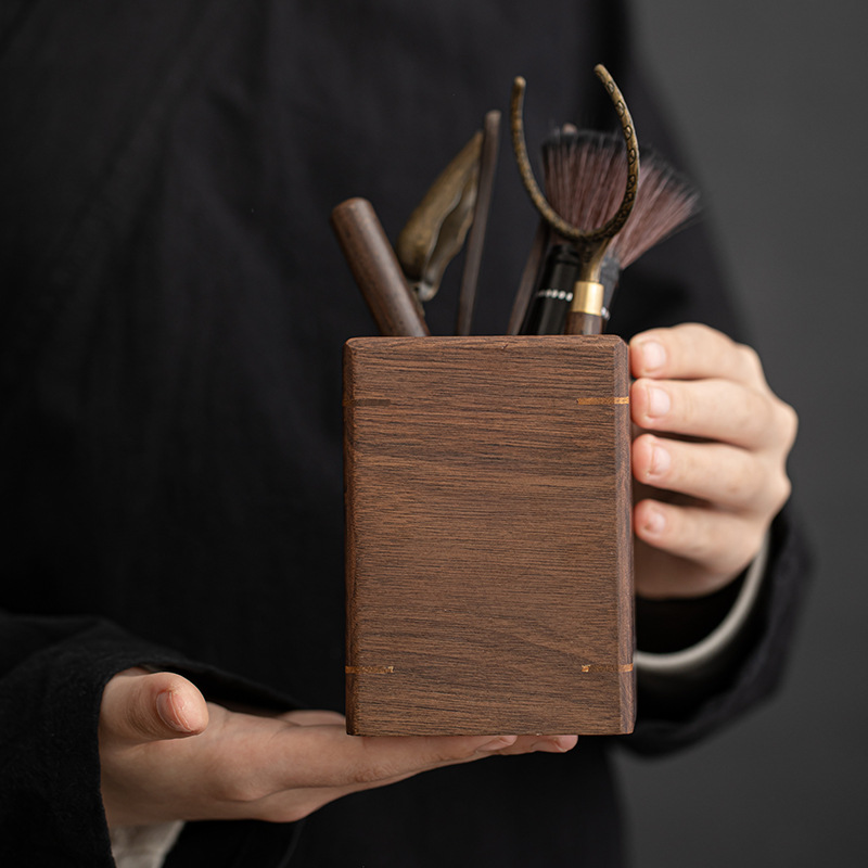 Ống trà gỗ đặc óc chó kiểu Trung Quốc mới trà đạo sáu quý nhân dao Trà đồng Phụ Kiện Dụng cụ pha trà bàn trà dụng cụ pha trà