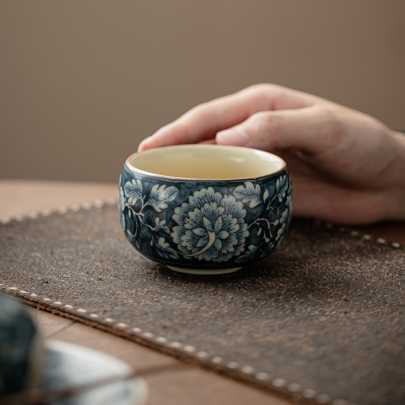 Cốc La Hán hoa trong lò Ru cổ, tách trà nhỏ có thể nâng được, cốc chủ nhân, cốc trà, Bộ trà Kung Fu gia dụng Trung Quốc