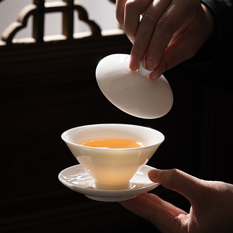 Bát có nắp sứ trắng ngọc cừu Bát pha trà gốm sứ đơn giản Cốc pha trà Bộ trà Kung Fu Bát Trà Tam tài kính cốc pha trà