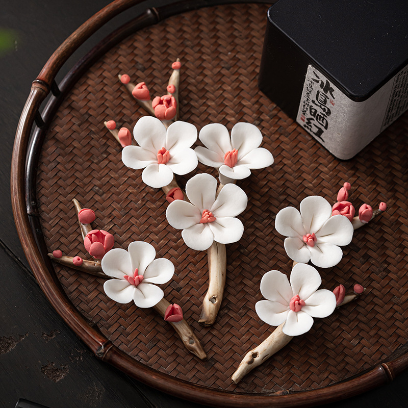 Hộp đựng bút kẹp trà hoa mận bằng tay, hộp đựng bút, gốm sứ, trà đạo, tao nhã, mỏng như giấy, phụ kiện trà đạo Kung Fu