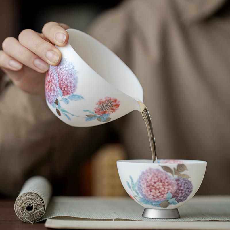 Bộ ấm trà bằng sứ ngọc bích bằng đá bào thai mỏng Dujingshanfang Hộp quà cốc pha trà bát hoa cẩm tú cầu vẽ tay cao cấp sang trọng nhẹ